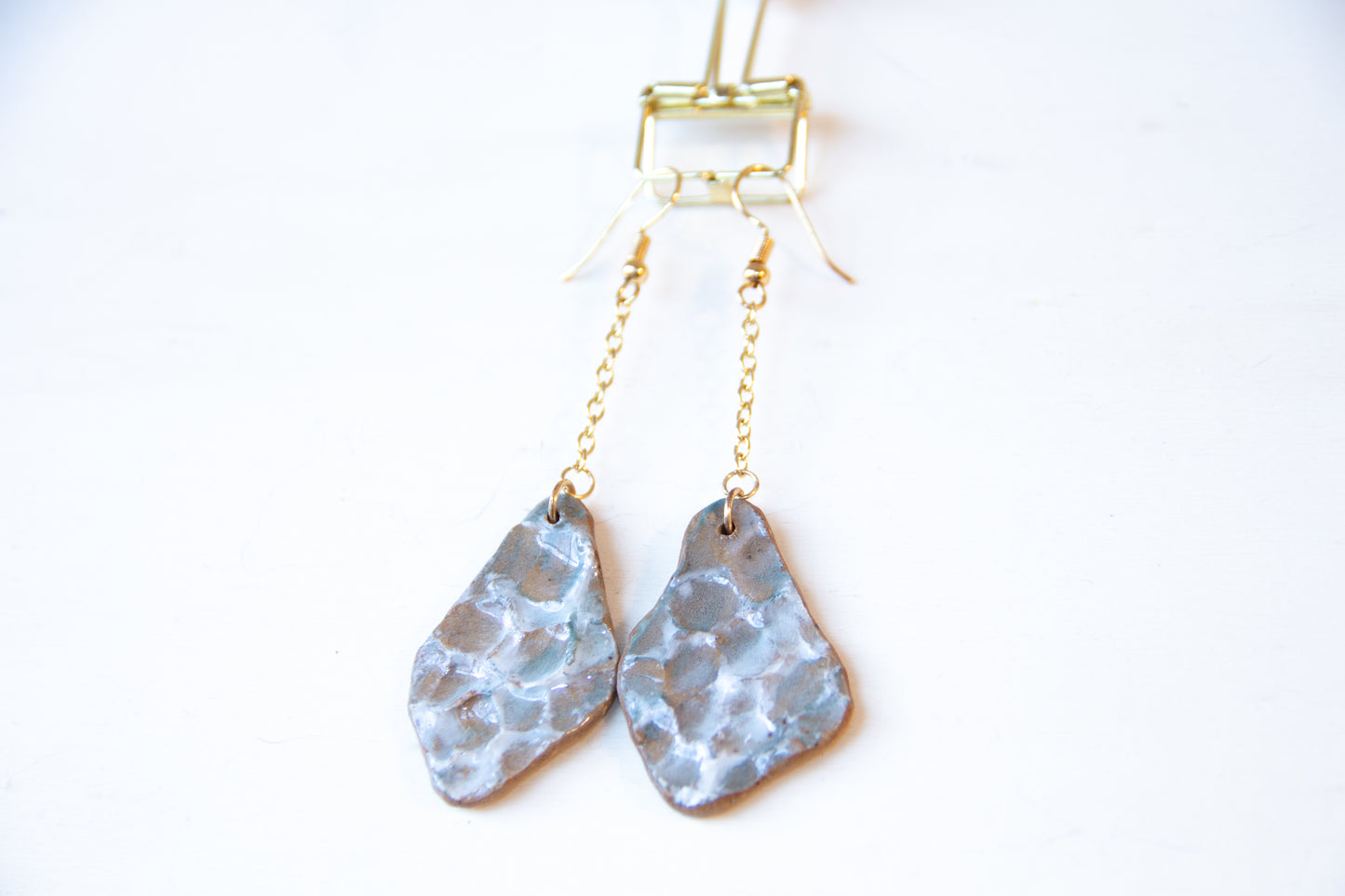 Ocean dangles