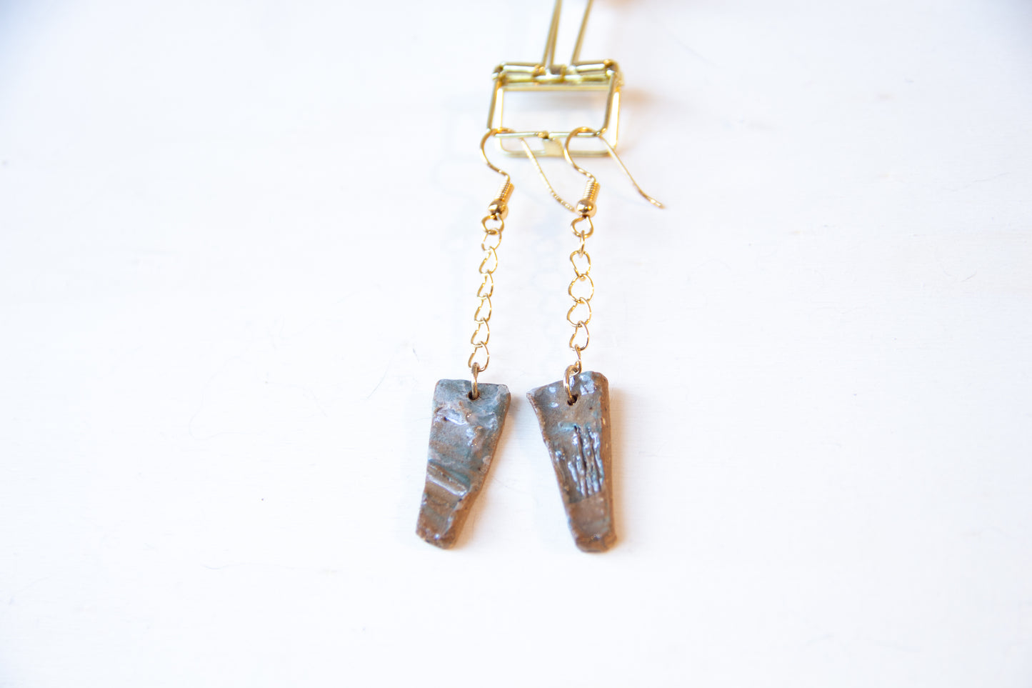 Ocean dangles