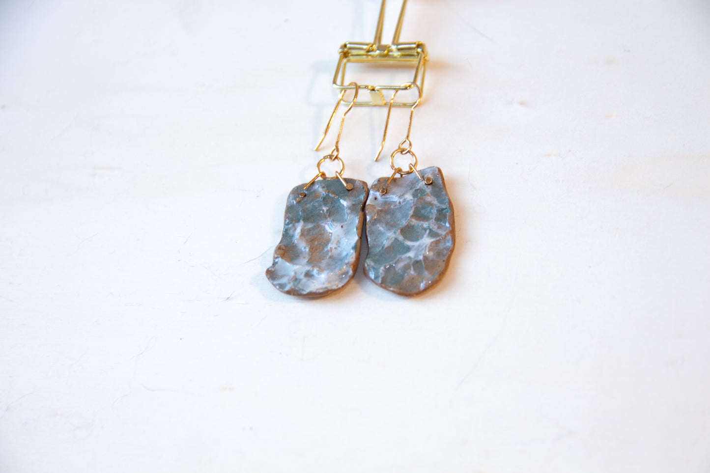Ocean dangles