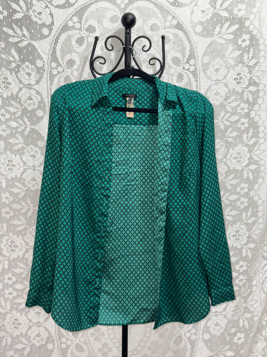 Green button down