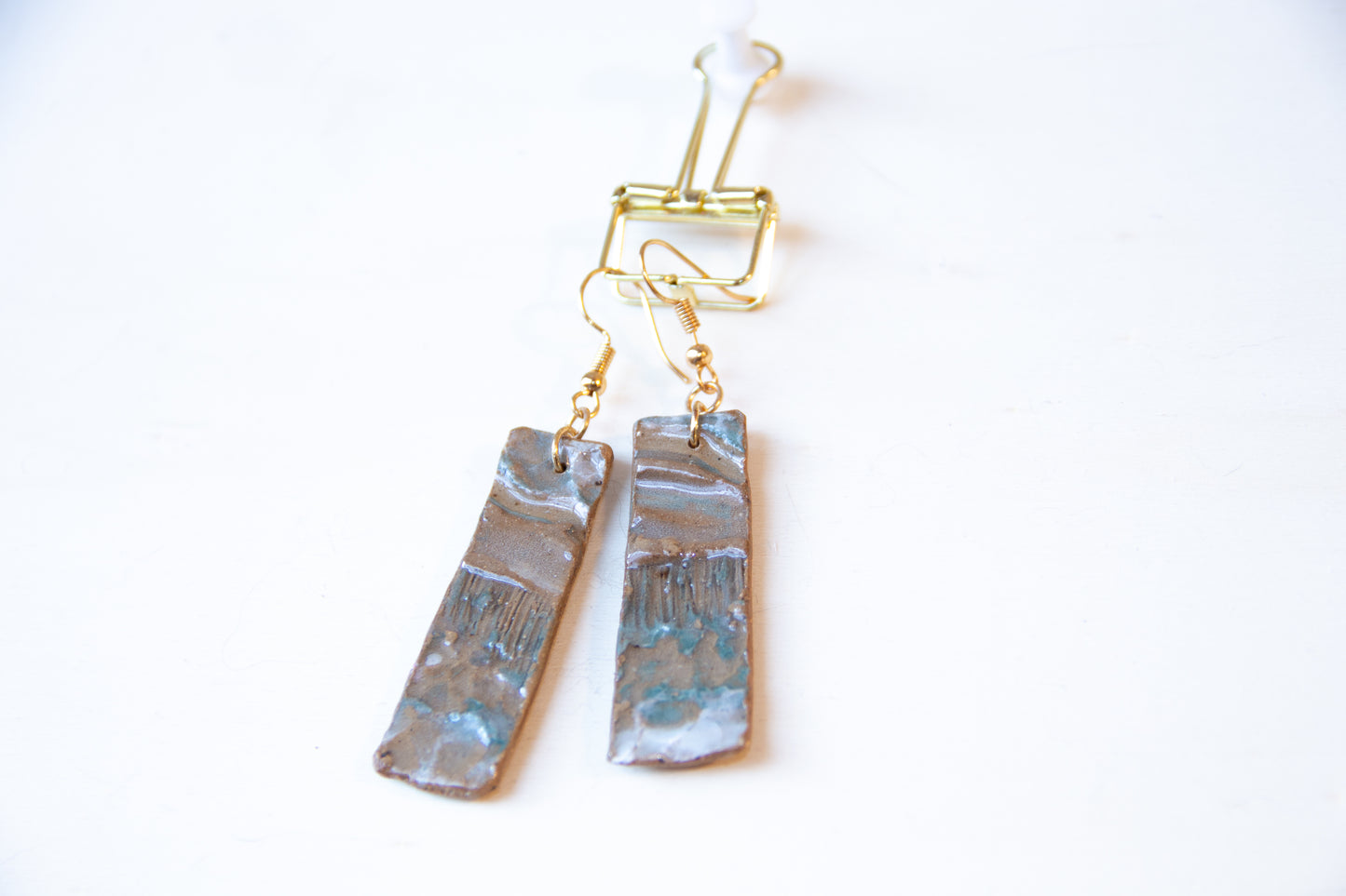 Ocean dangles