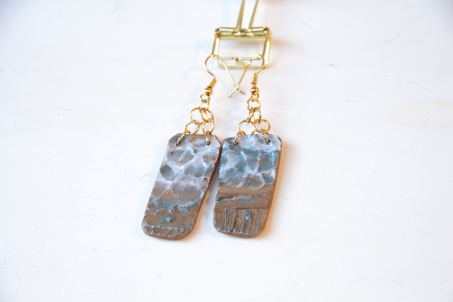 Ocean dangles