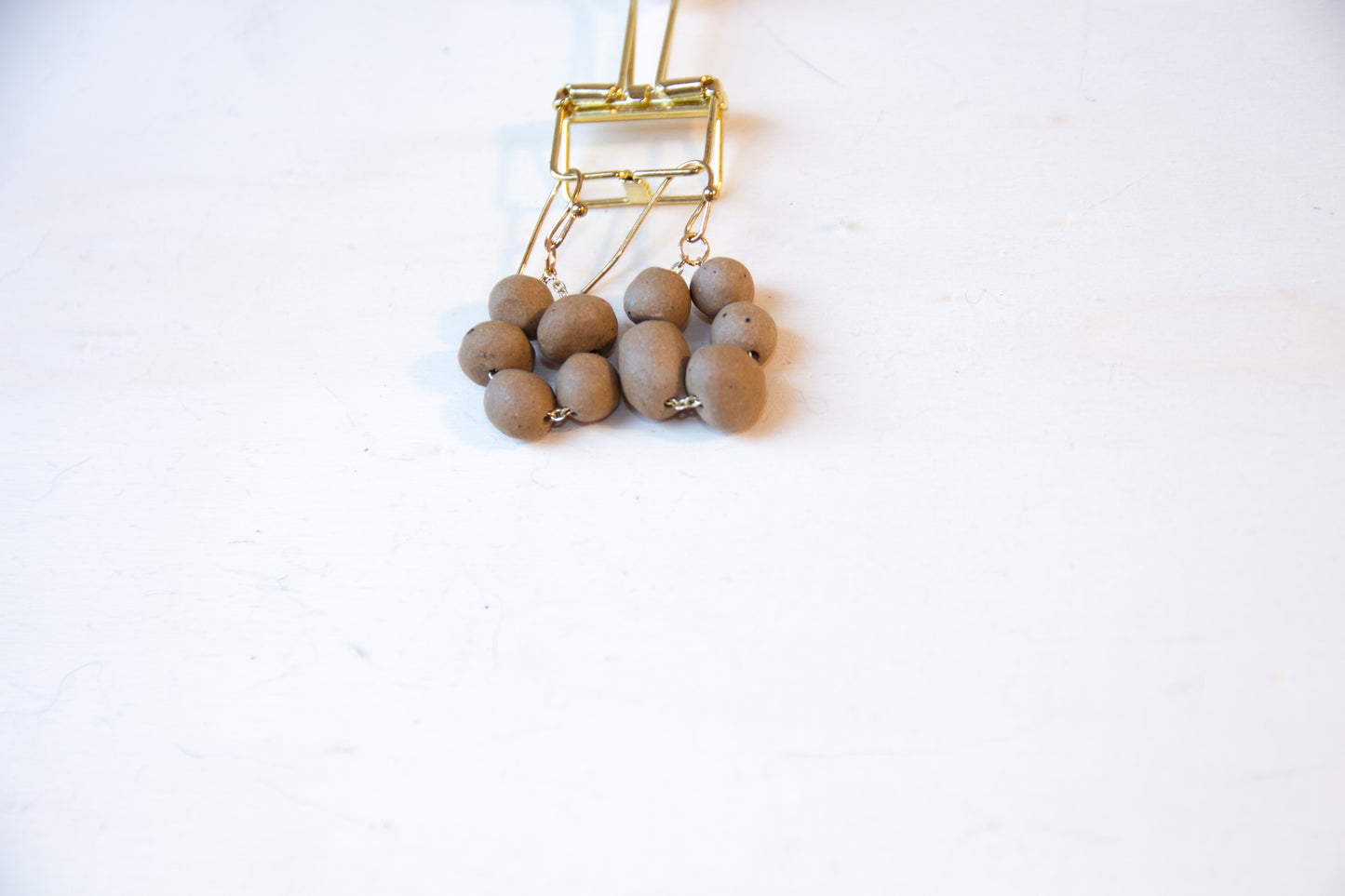 Bead dangles