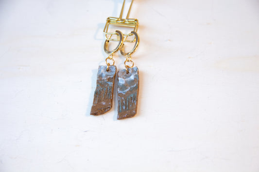 Ocean dangles
