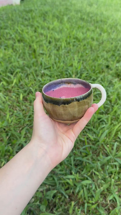 Berry Lovely mug 9